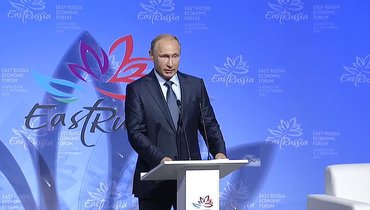 Путин: Русија отворена како за источне, тако и за западне партнере у свим сферама