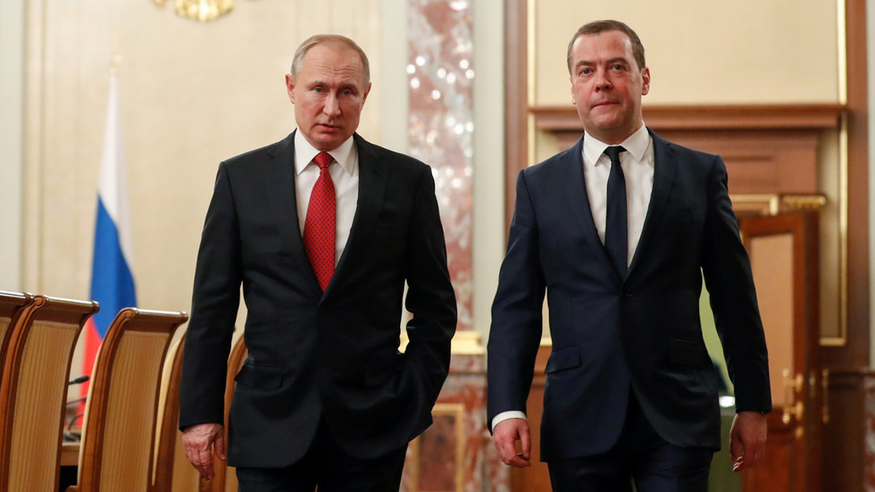 РТ: Путин потписао закон којим се јача доживотни имунитет против кривичног гоњења бивших председника и чланова њихових породица