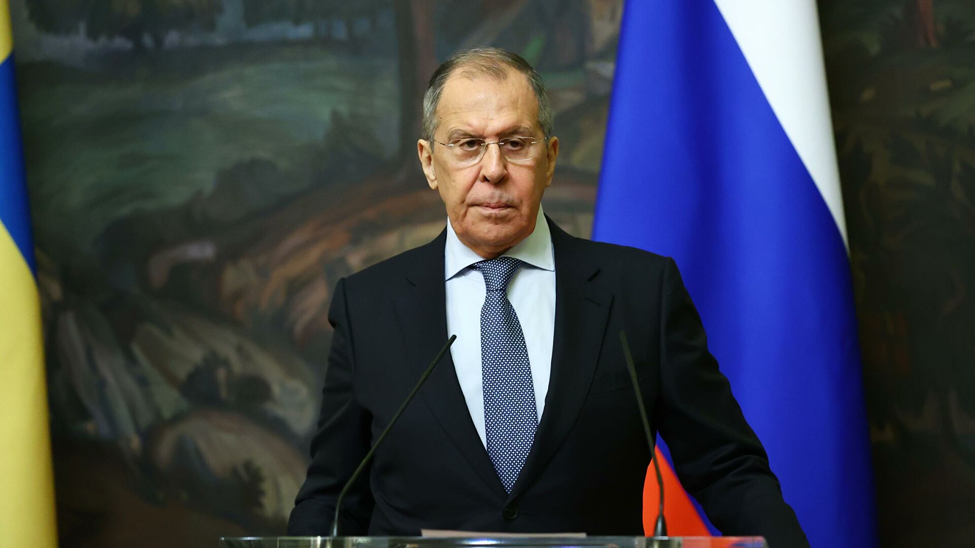 Лавров: Хистерија Запада у вези са ситуацијом око Наваљног превазилази границе