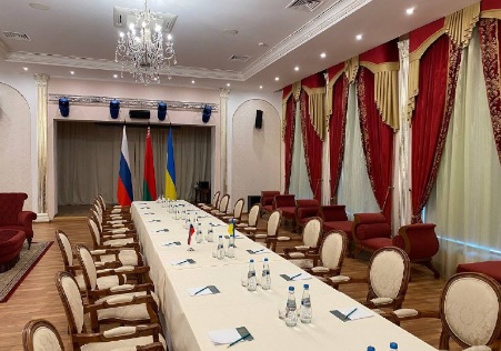 Украјинска делегација стигла на територију Белорусије