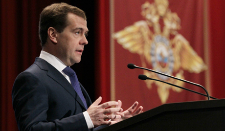 Medvedev izjavio da sudski sistem Rusije ide civilizovanim putem usavršavanja krivično-procesnog zakonodavstva