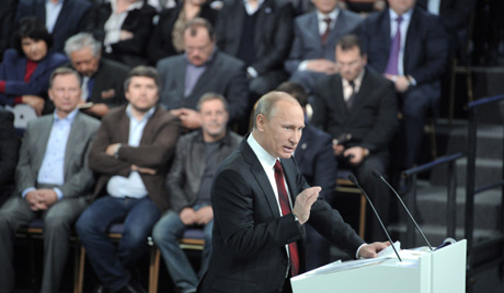 Путин позива опозицију да се уздржи прљавих радњи на изборима