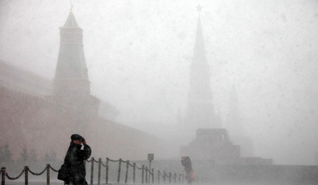 Москву затрпао снег