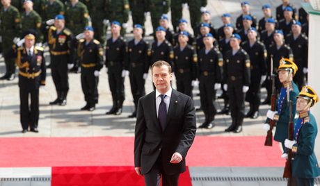 Комунисти и социјалисти не желе Медведева за премијера