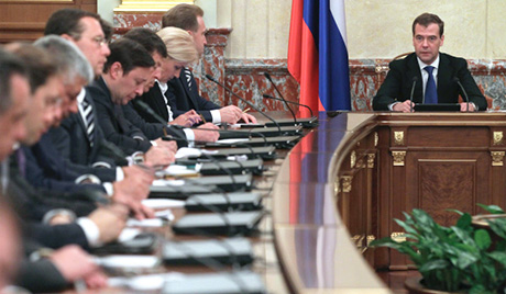 Medvedev: ljudi ''Jedinstvenu Rusiju'' treba da vide ''kao svoju''