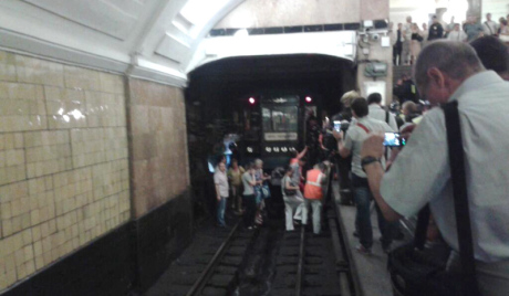 Број повређених у московском метроу премашио 30