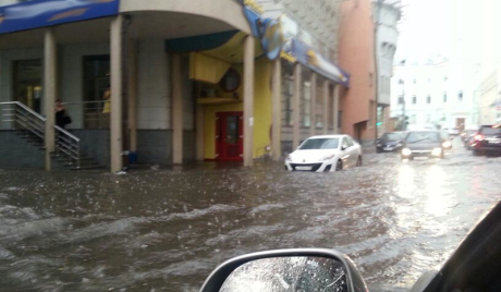 У Москви забележене рекордне падавине