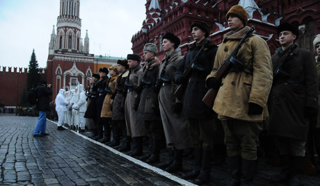 Moskva: svečani marš u čast vojne parade 1941.