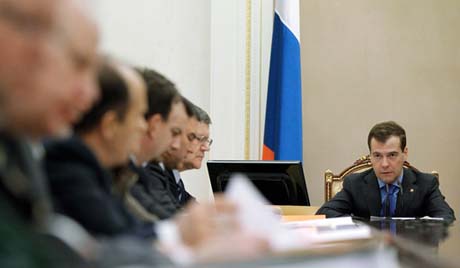 Predsednik dao tri meseca da se provere deklaracija činovnika o prihodima