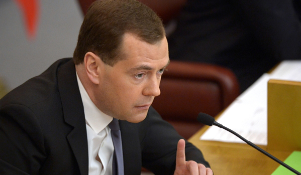 Медведев: Референдум на Криму је био у складу са нормама међународног права