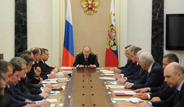 Путин: Интереси Русије на Арктику морају бити поуздано заштићени