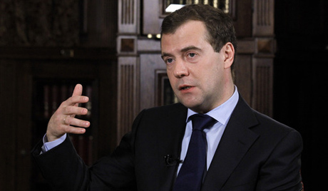 Медведев: терористички акт на „Домодједову“ још није откривен