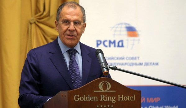 Lavrov: Ukrajina treba da bude mirna država