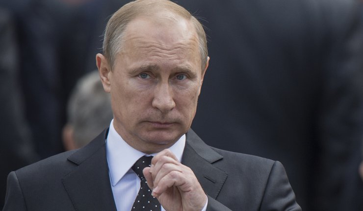 Путин: Порошенкове намере се морају потврдити прекидом ватре