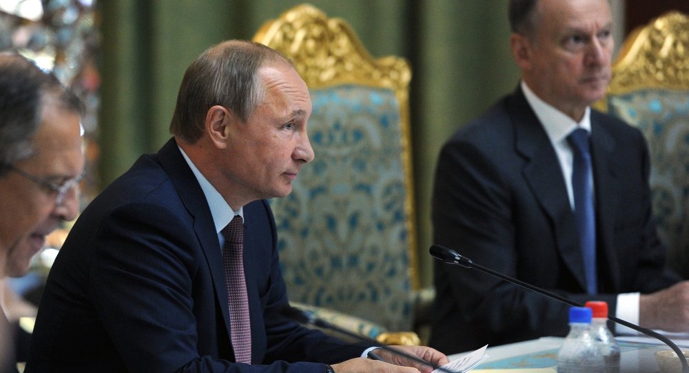 Путин: Русија ће наставити да Асаду пружа војну помоћ за борбу против Исламске државе