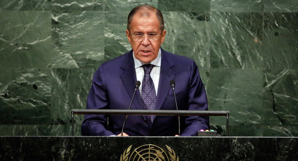 Лавров: Ми не учимо партнере како да живе