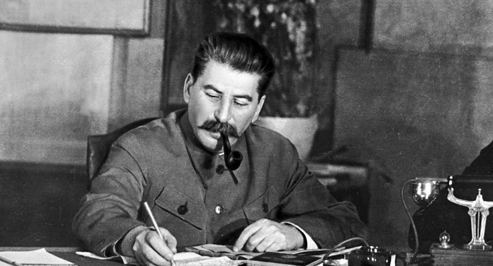 Руски комунисти хоће да туже Хрушчова због клевете Стаљина