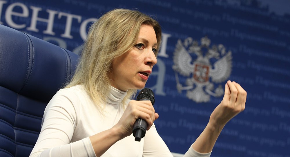 Захарова: Турска на избеглицама примењује дивљачке методе