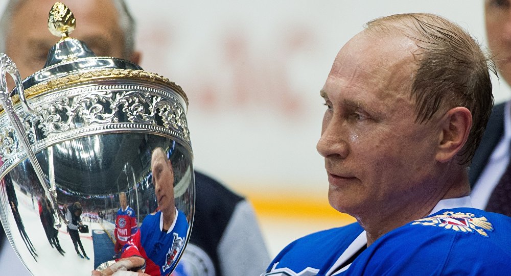 Путин: Још учим да играм хокеј