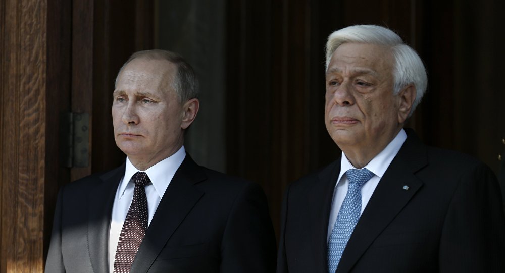 Путин: Безбедност и економија главне теме у Грчкој