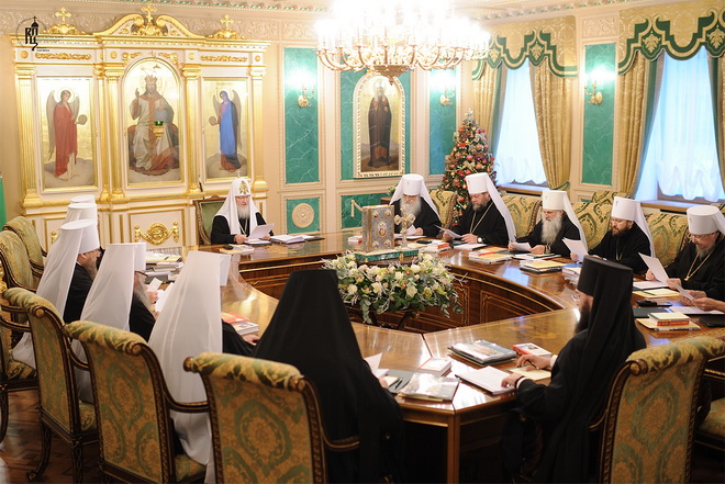 Синод РПЦ у понедељак заседа поводом одбијања црквава да учествују у заседањима Сверпавославног