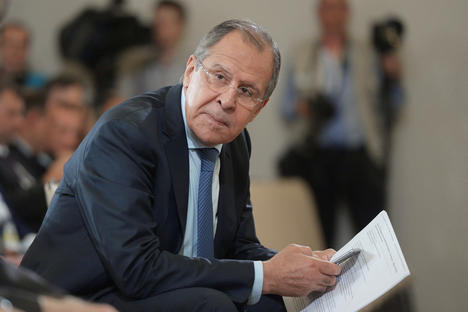 Lavrov: Niko nije pitao crnogorski narod o NATO-u