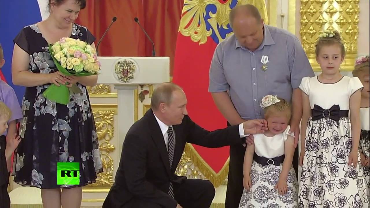 Путин: Успели смо да преокренемо демографску ситуацију