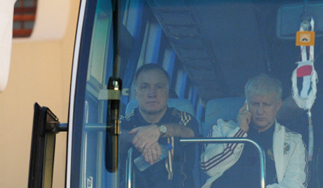 Руска репрезентација одала почаст погинулима у авионској несрећи код Смоленска