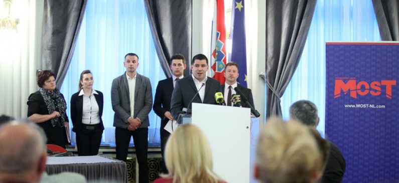 Мост више није део владајуће коалиције у Хрватској
