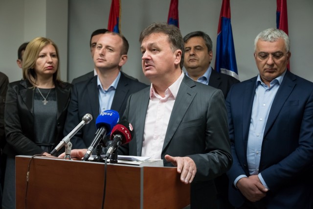 Представници Срба из Црне Горе писали Вучићу